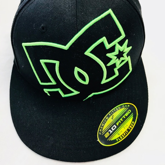 Dc flat brim hats Clearance